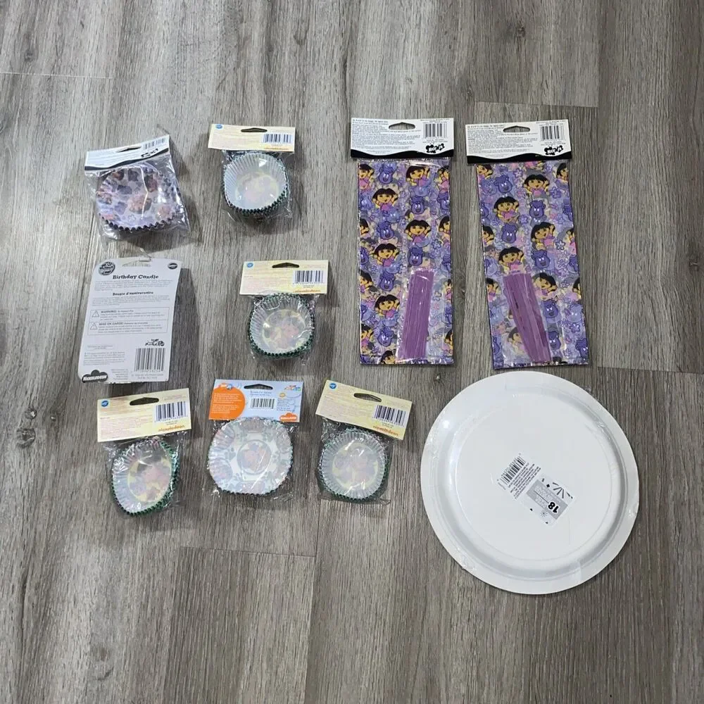DORA THE EXPLORER Birthday Party Supplies Treat Bags Baking Cups Candle Lot